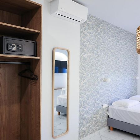 Uphill Unique Boutique Suites 스키아토스 타운 외부 사진