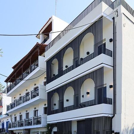 Uphill Unique Boutique Suites 스키아토스 타운 외부 사진