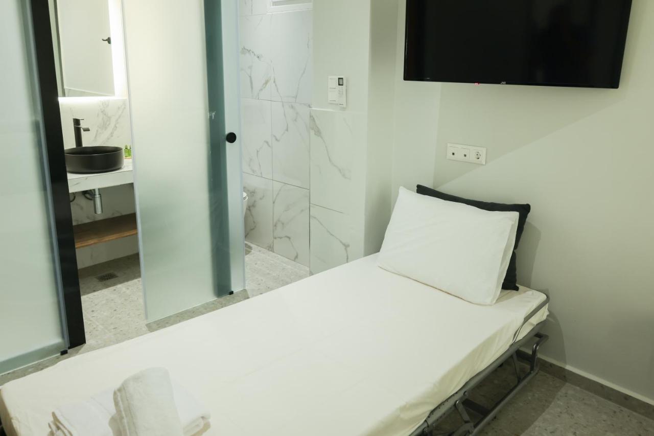 Uphill Unique Boutique Suites 스키아토스 타운 외부 사진